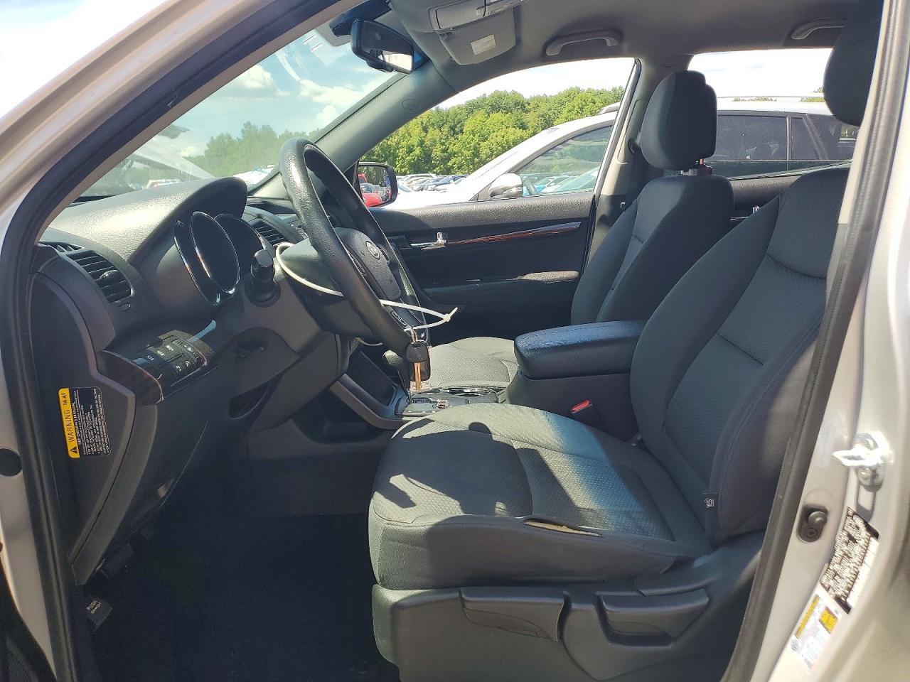2013 Kia Sorento Lx Silver vin: 5XYKT4A6XDG322252