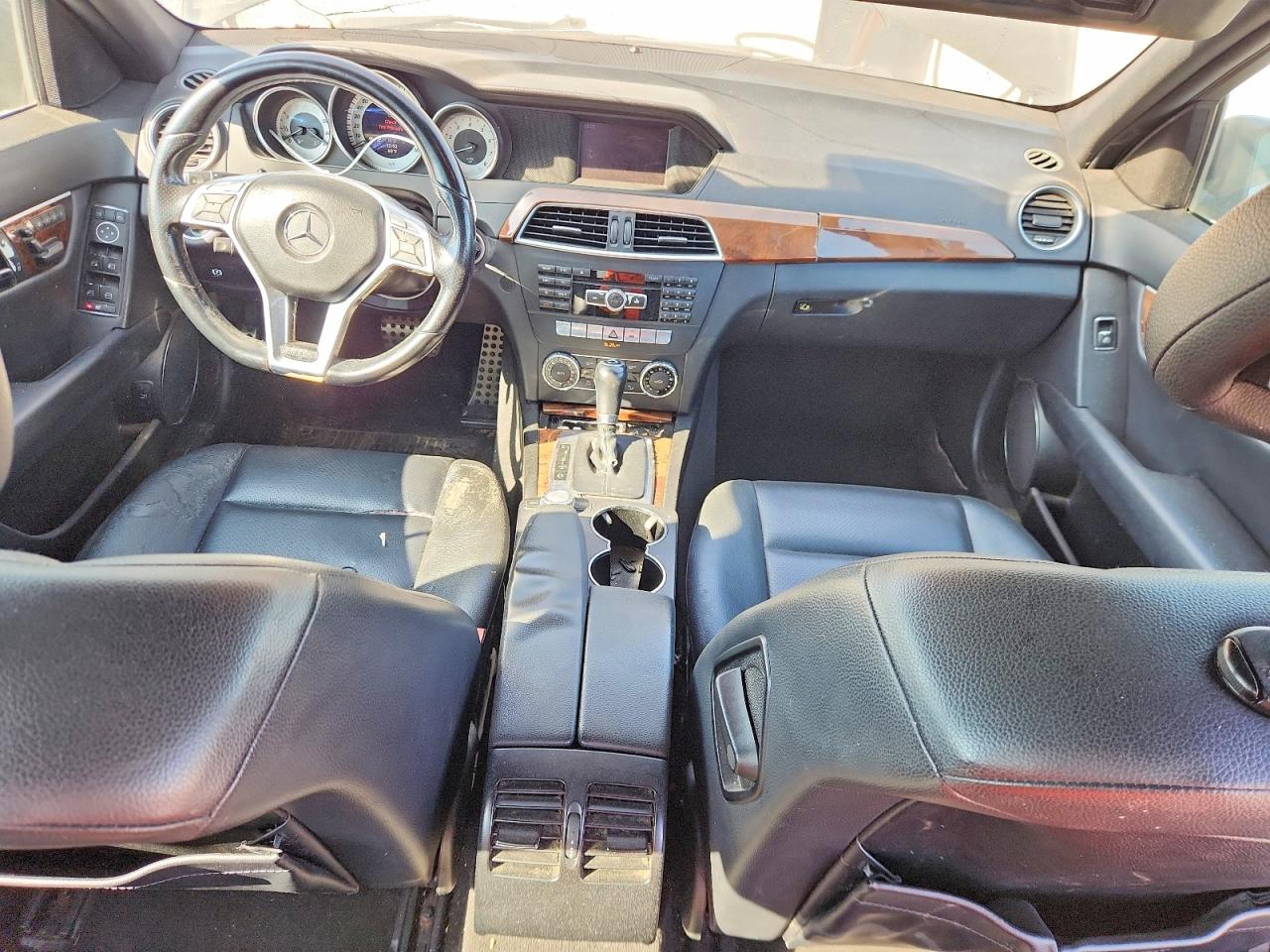 2013 Mercedes-benz C 300 4matic Black vin: WDDGF8AB2DA766992