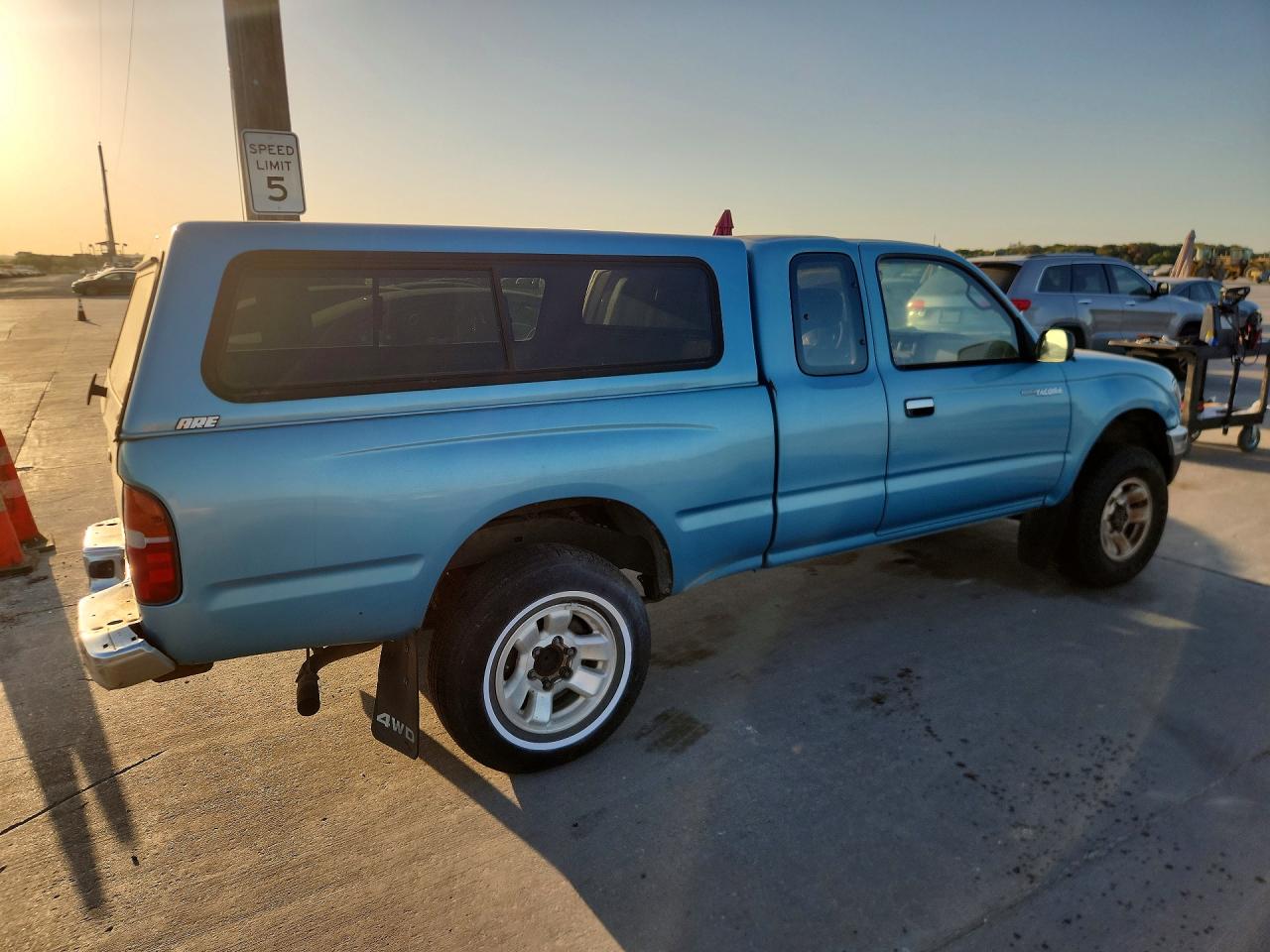 1997 Toyota Tacoma Base Бирюзовый vin: 4TAWM72NXVZ236542