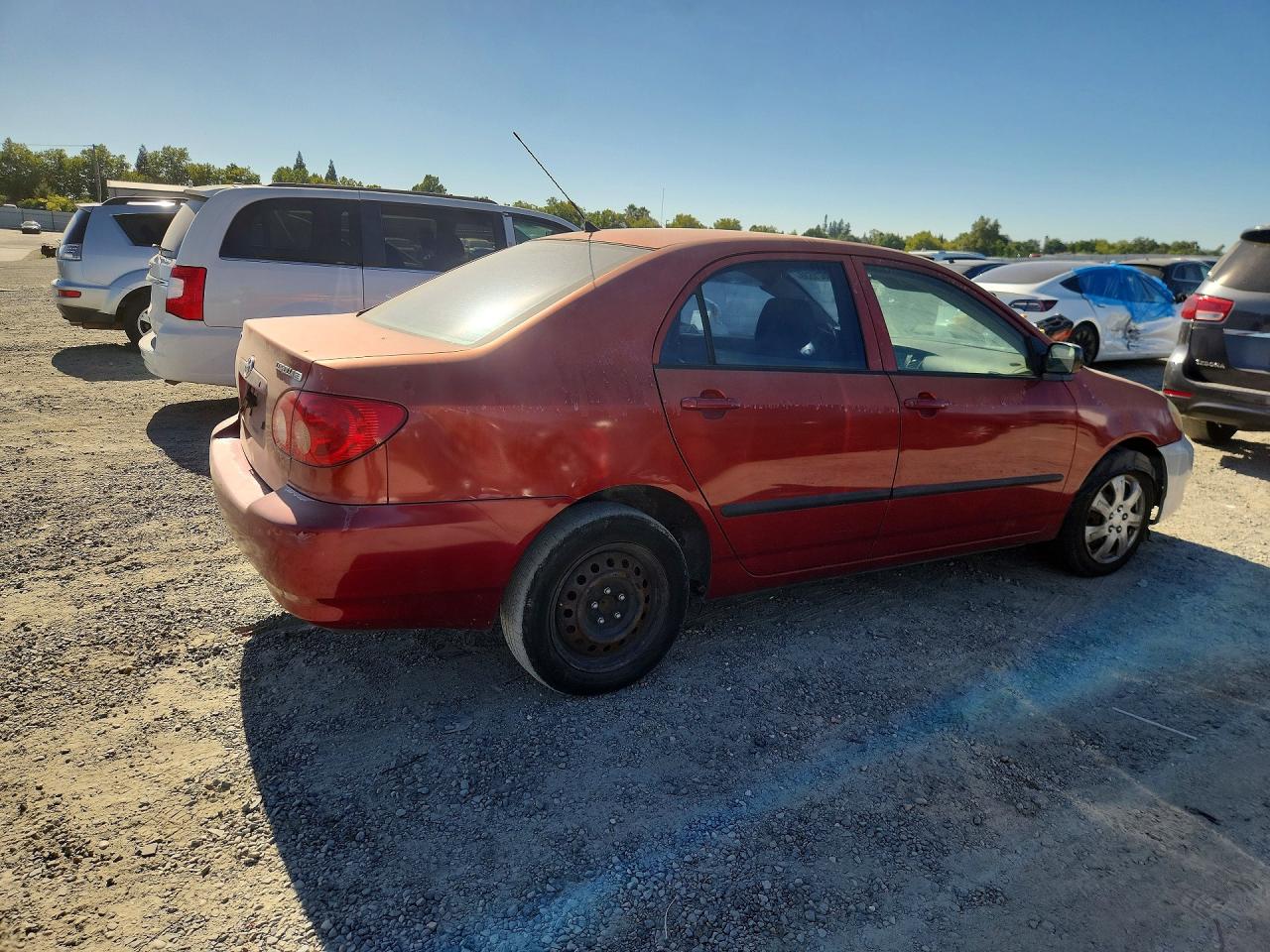2005 Toyota Corolla Ce Red vin: JTDBR32E850053948