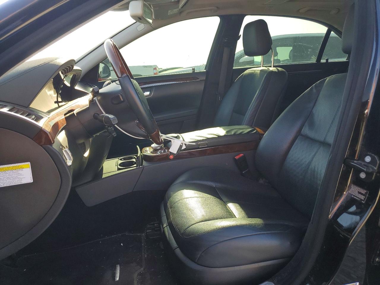 2008 Mercedes-benz S 550 Черный vin: WDDNG71X78A220303