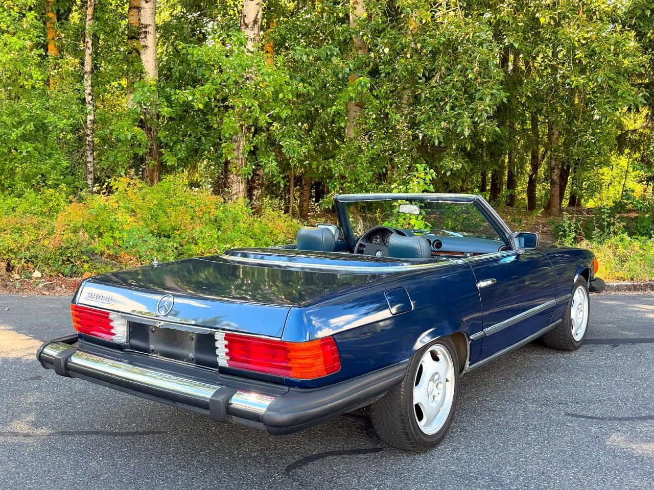 1981 Mercedes-benz 380 Sl Blue vin: WDBBA45A7BB007242