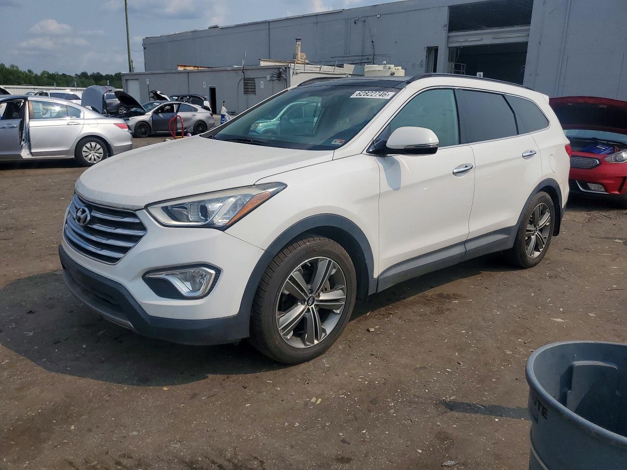 2014 Hyundai Santa Fe Limited White vin: KM8SR4HF9EU072020