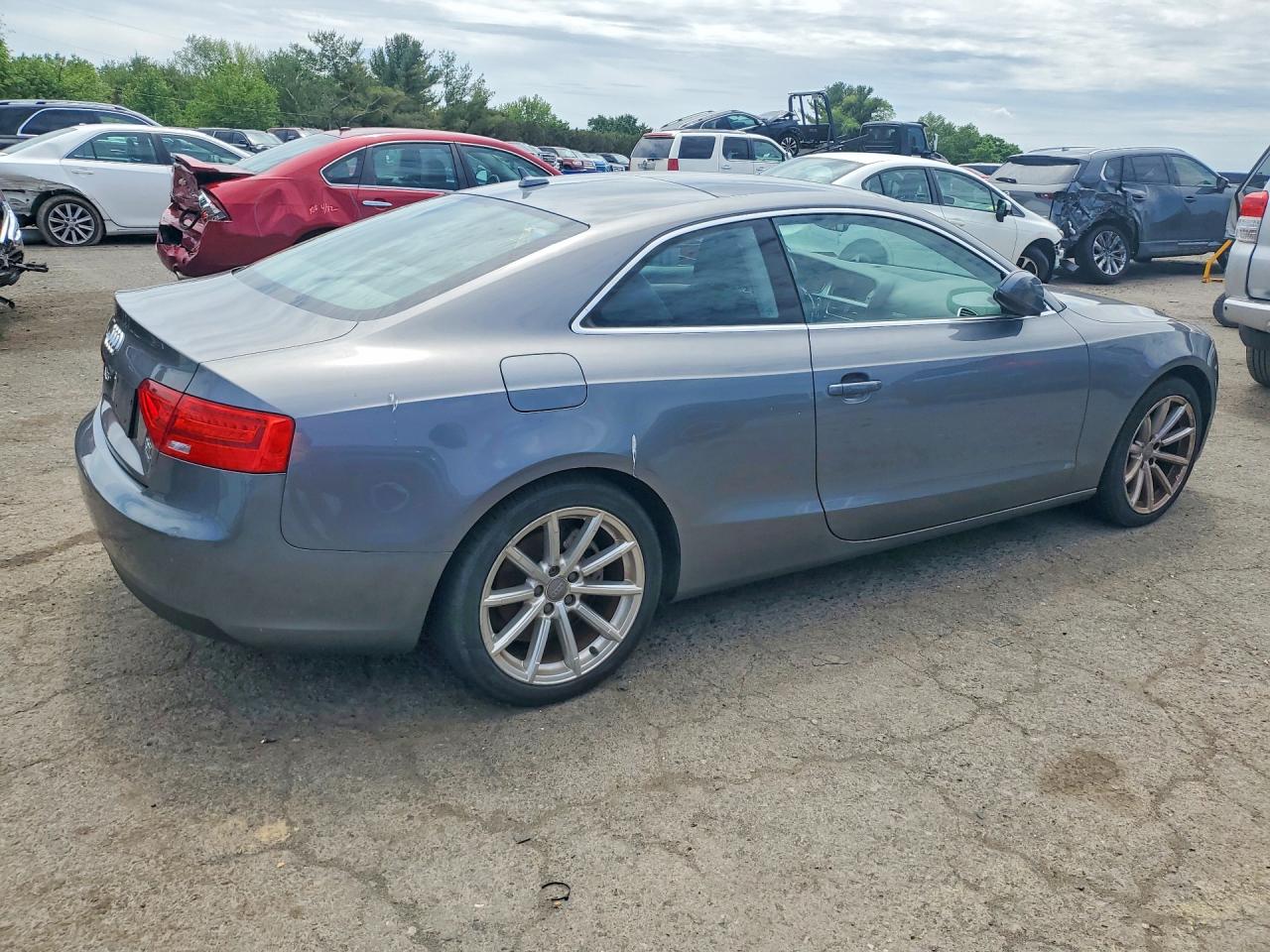 2015 Audi A5 Premium Gray vin: WAUCFAFR5FA046463