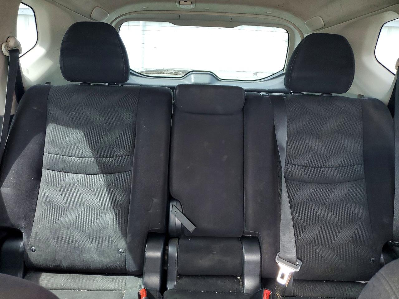 2014 Nissan Rogue S Green vin: 5N1AT2MT0EC803016