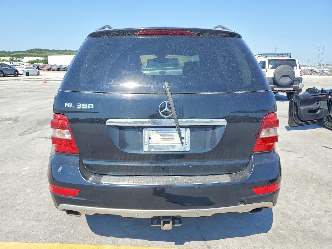 2011 Mercedes-benz Ml 350 Black vin: 4JGBB5GB8BA677118