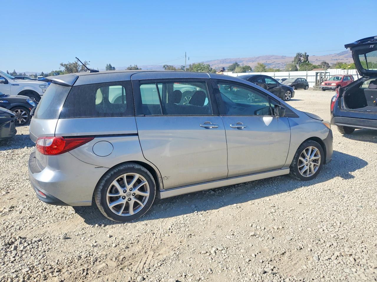 2012 Mazda 5 Silver vin: JM1CW2CL9C0111048
