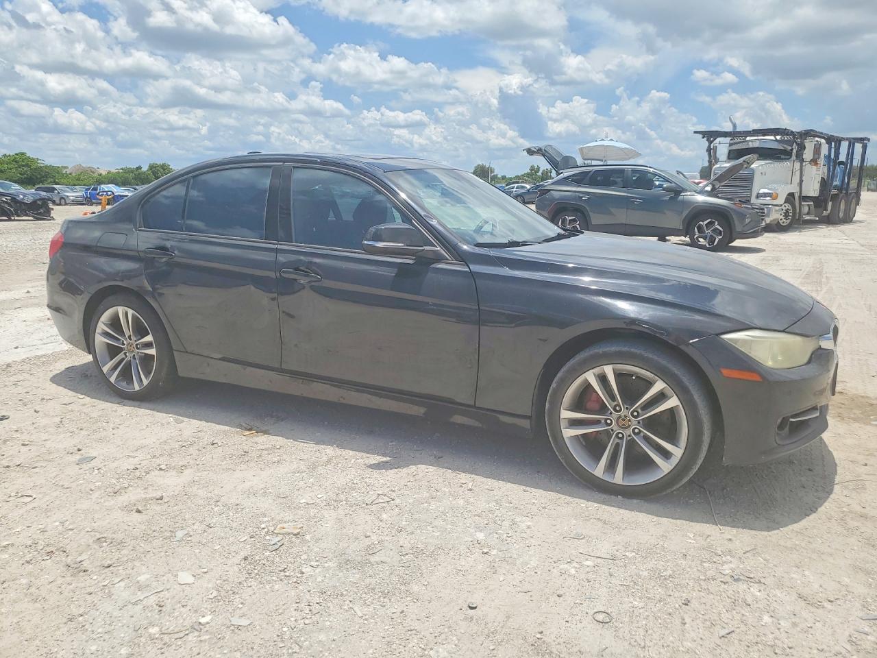 2013 Bmw 335 Xi Black vin: WBA3B9G57DNR89613