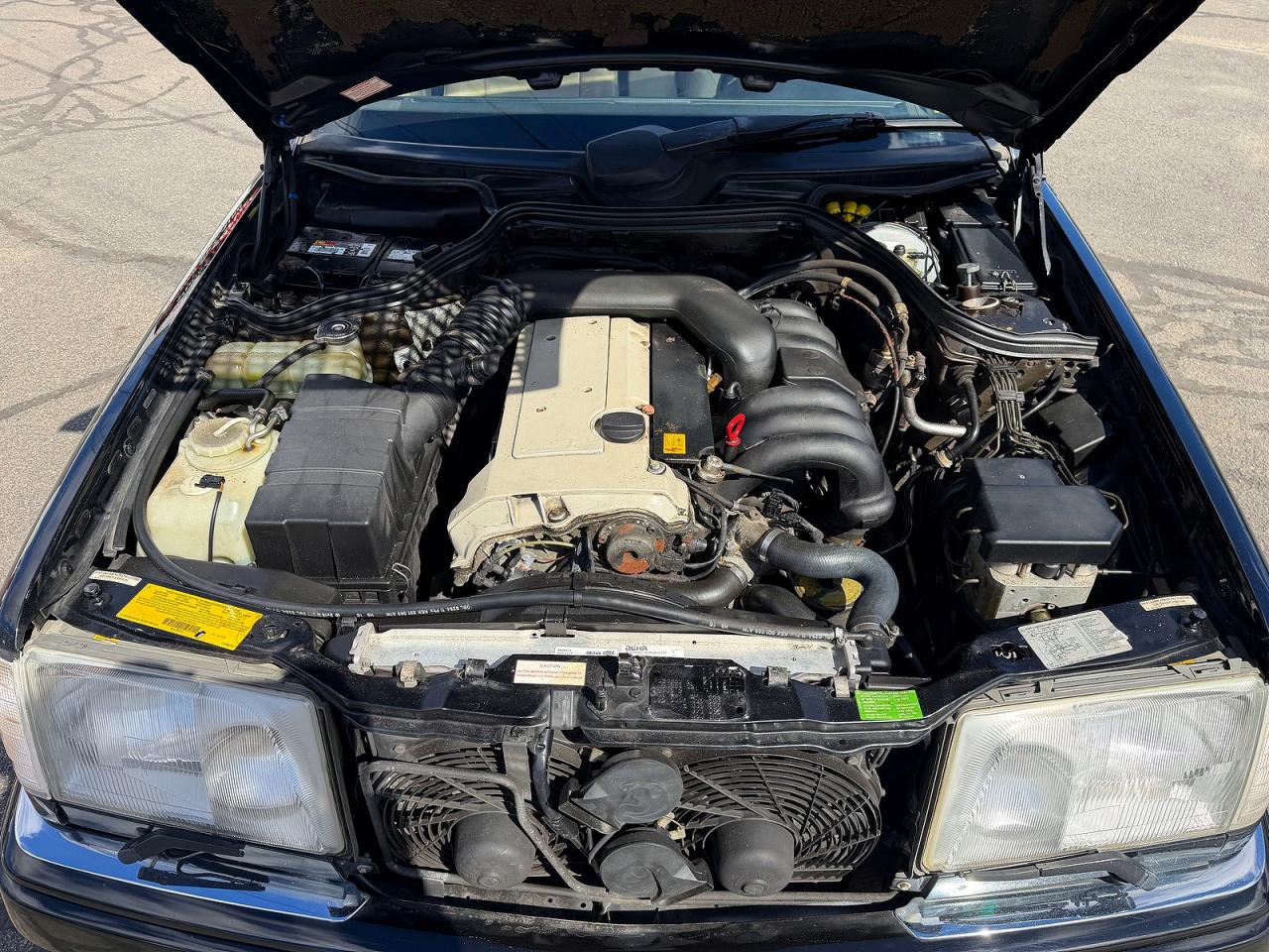 1995 Mercedes-benz E 320 Black vin: WDBEA66E9SC280817