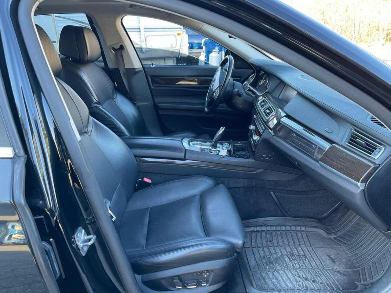 2010 Bmw 750 Li Xdrive Black vin: WBAKC8C53ACY68139
