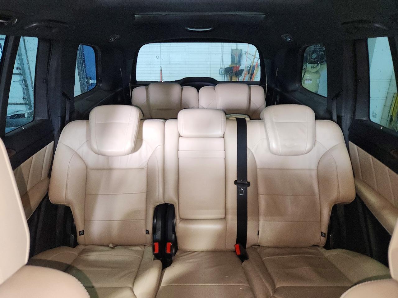 2014 Mercedes-benz Gl 550 4matic White vin: 4JGDF7DE7EA377680