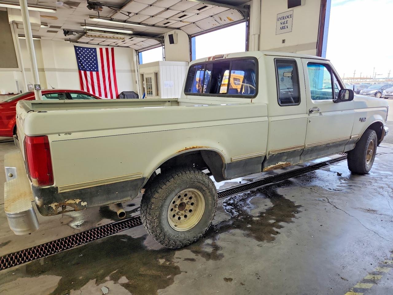 1993 Ford F150 Белый vin: 1FTEX14Y7PKB56686