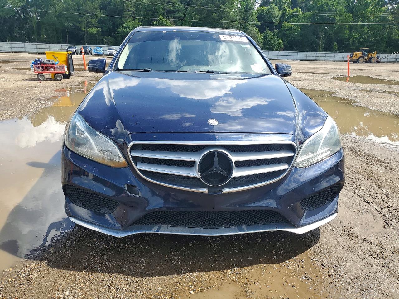 2016 Mercedes-benz E 350 Синий vin: WDDHF5KB7GB186024