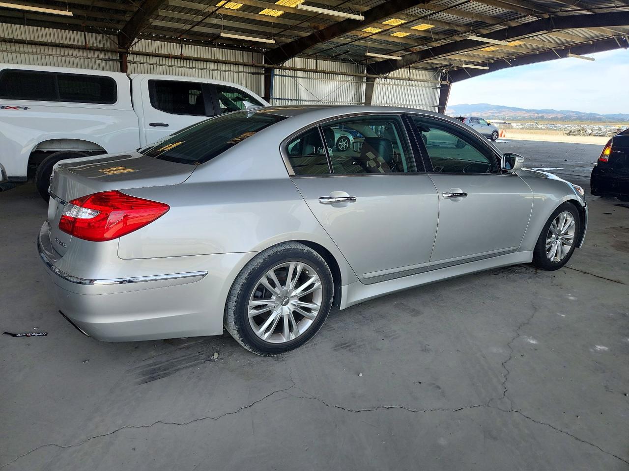 2012 Hyundai Genesis 3.8l Silver vin: KMHGC4DD0CU153321
