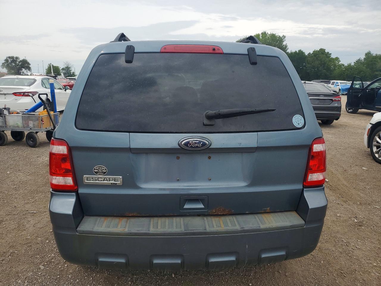 2010 Ford Escape Xlt Blue vin: 1FMCU9D76AKB66585