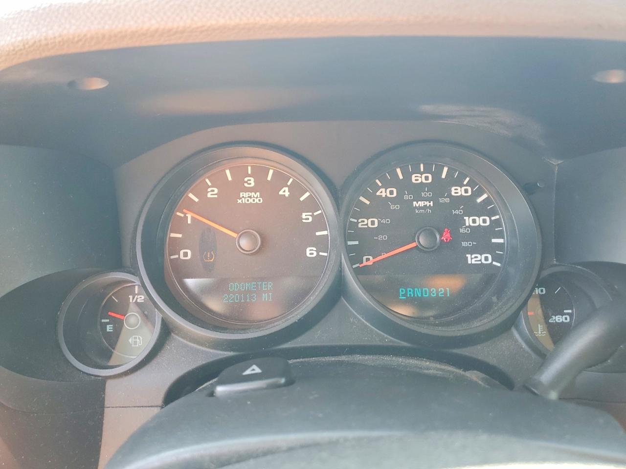 2009 Chevrolet Silverado K1500 White vin: 1GCEK19C29Z167164