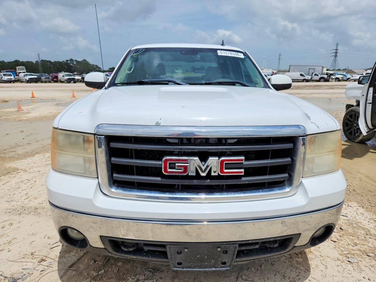 2007 Gmc New Sierra K1500 White vin: 2GTEK133771689710