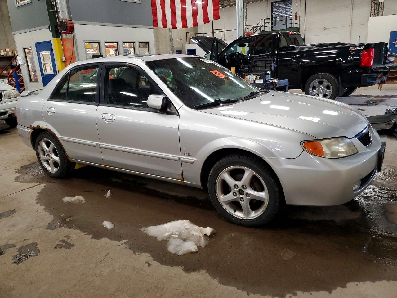 2002 Mazda Protege Dx Silver vin: JM1BJ226621549654