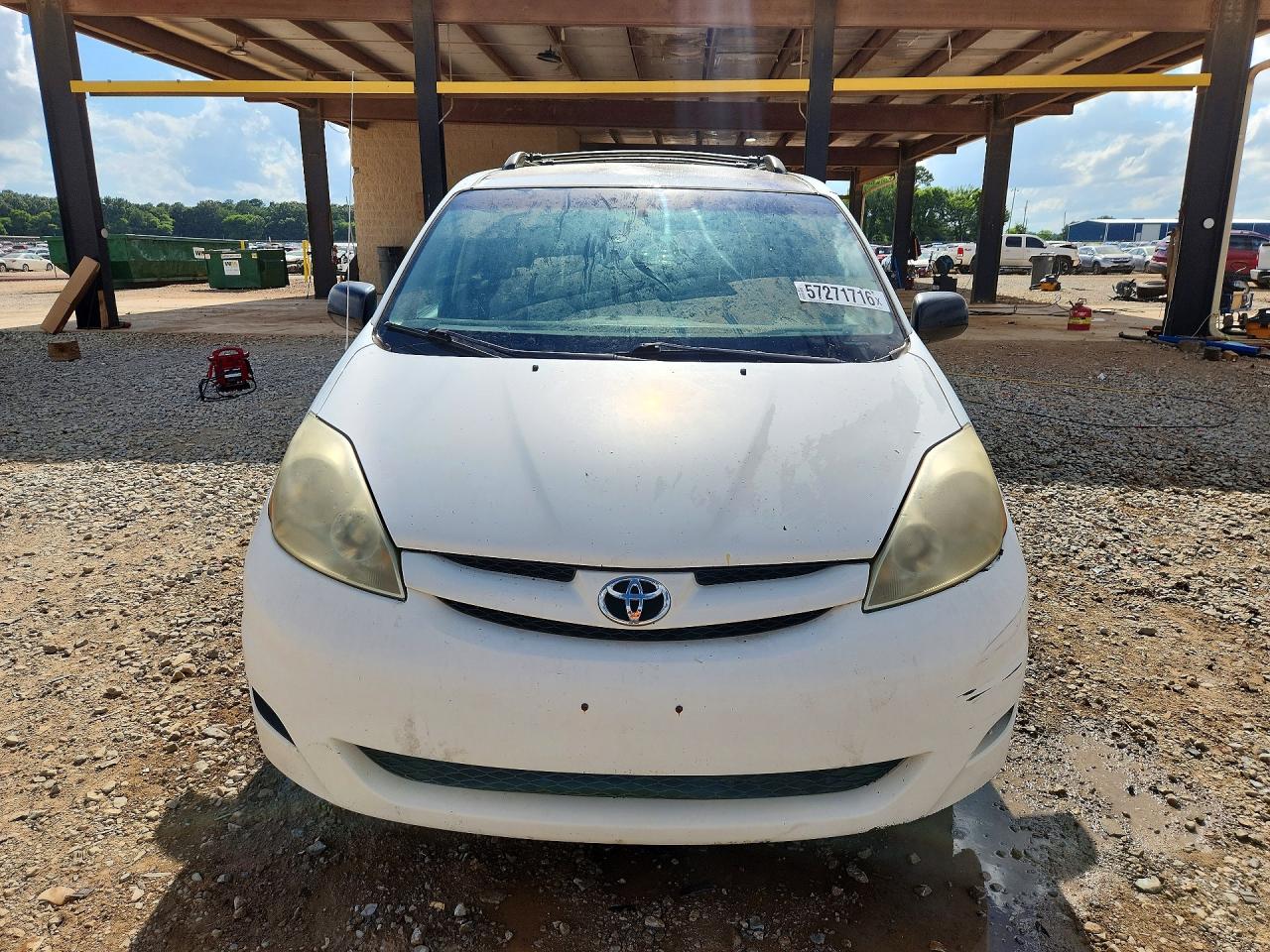 2006 Toyota Sienna Le 7 Passenger Белый vin: 5TDZA23C56S456488