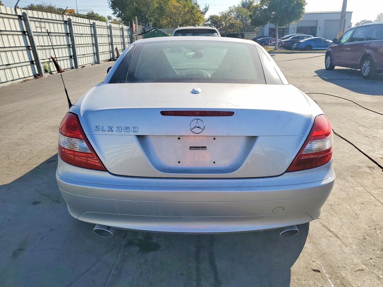 2007 Mercedes-benz Slk 350 Silver vin: WDBWK56F07F142125