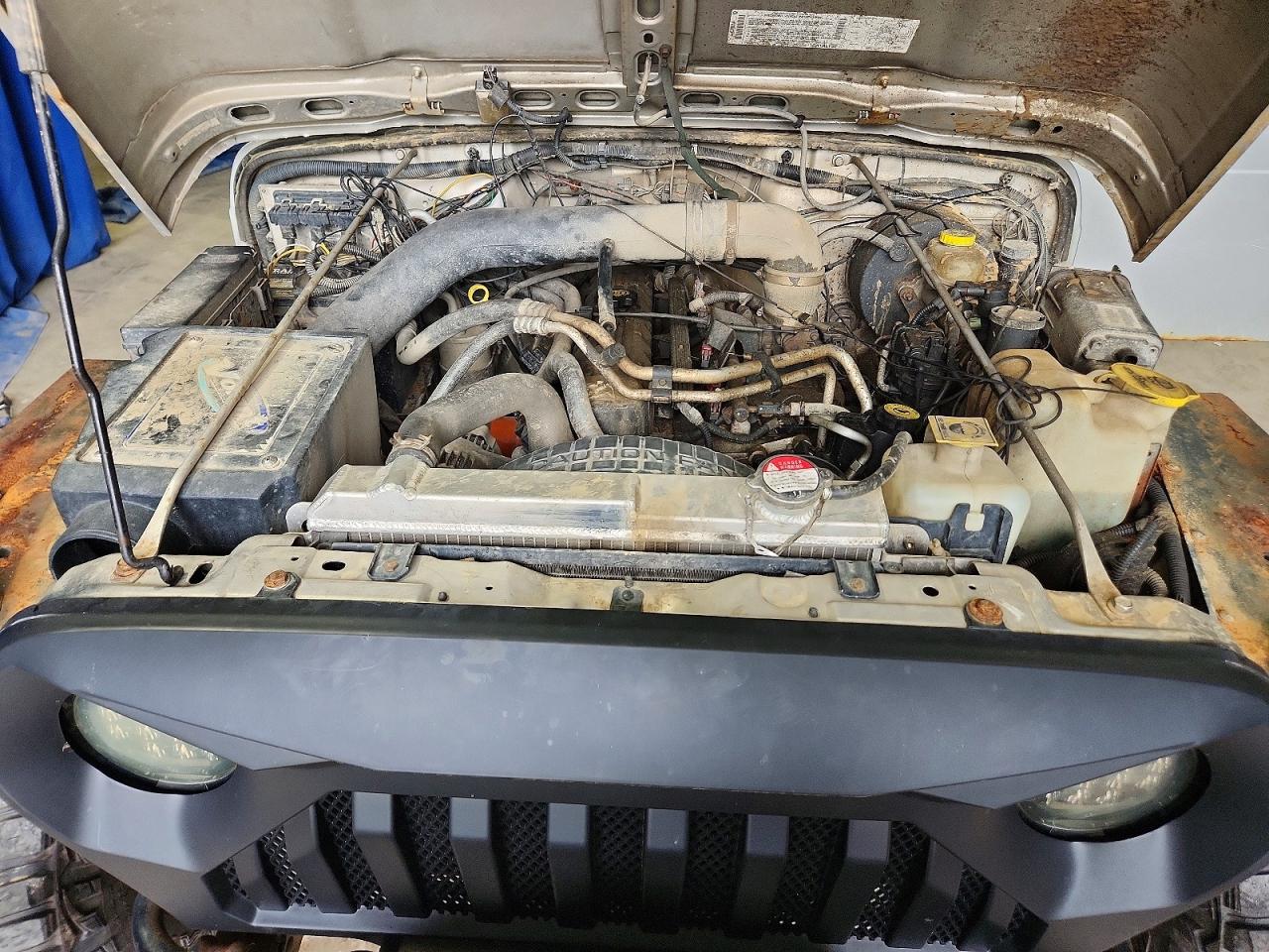 2002 Jeep Wrangler / Tj X Silver vin: 1J4FA39S82P745127