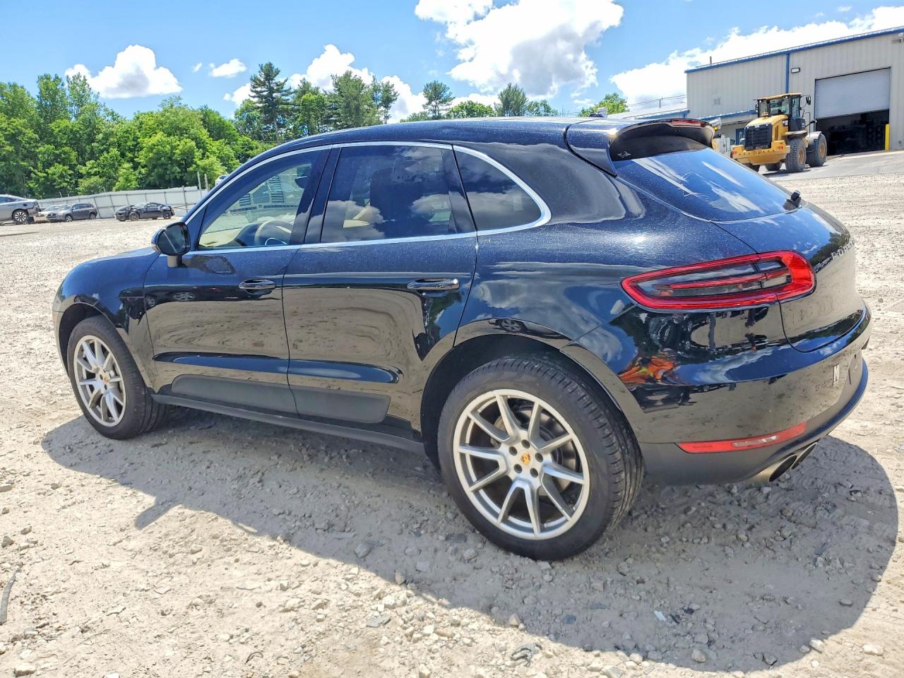 2015 Porsche Macan S Black vin: WP1AB2A51FLB73830