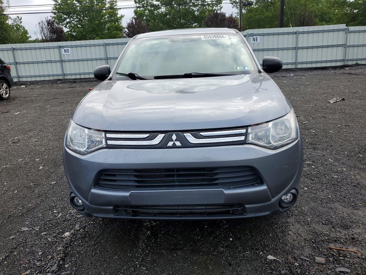 2014 Mitsubishi Outlander Es Gray vin: JA4AD2A36EZ003236