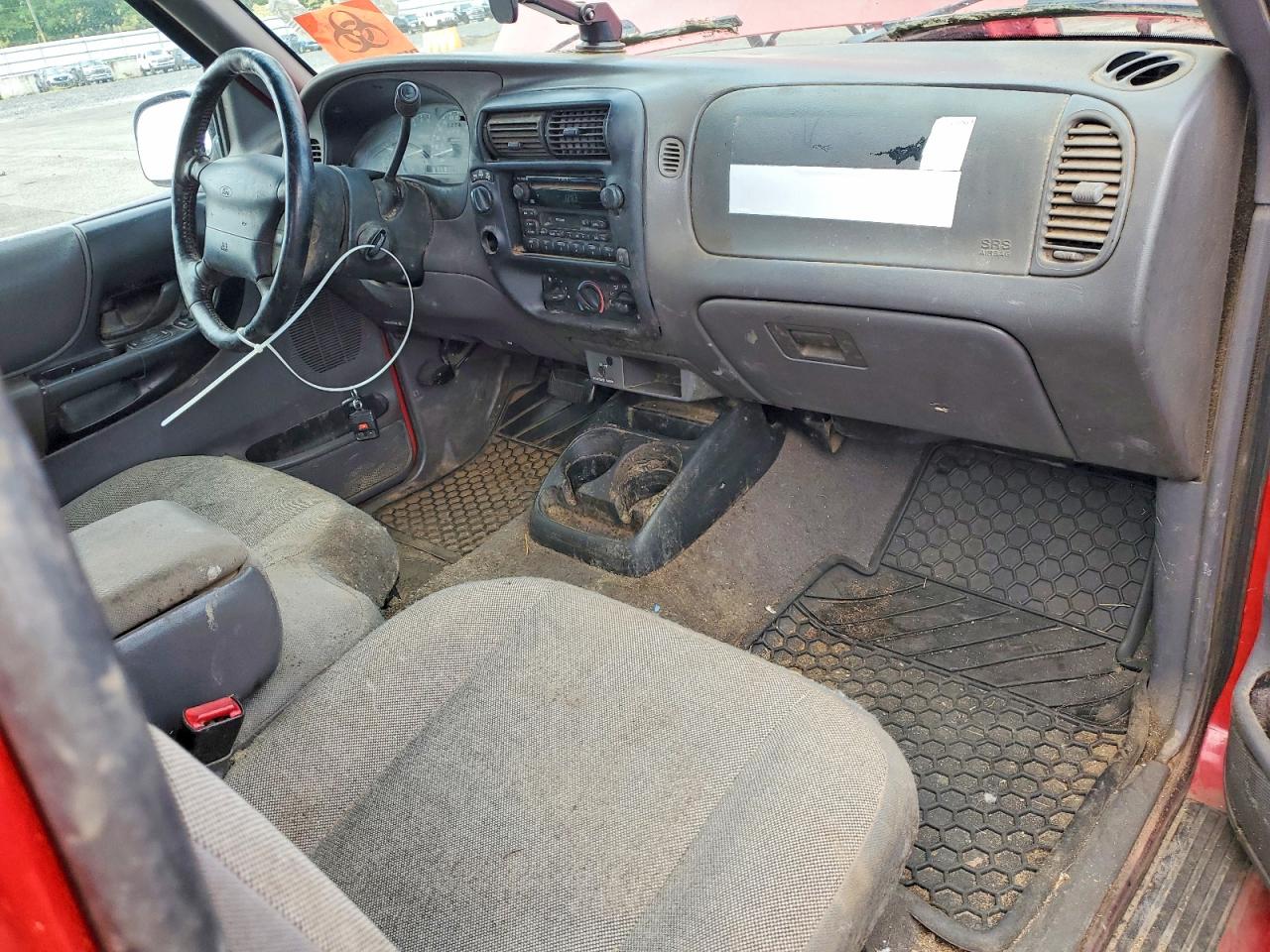 2000 Ford Ranger Super Cab Red vin: 1FTZR15X8YPA82099