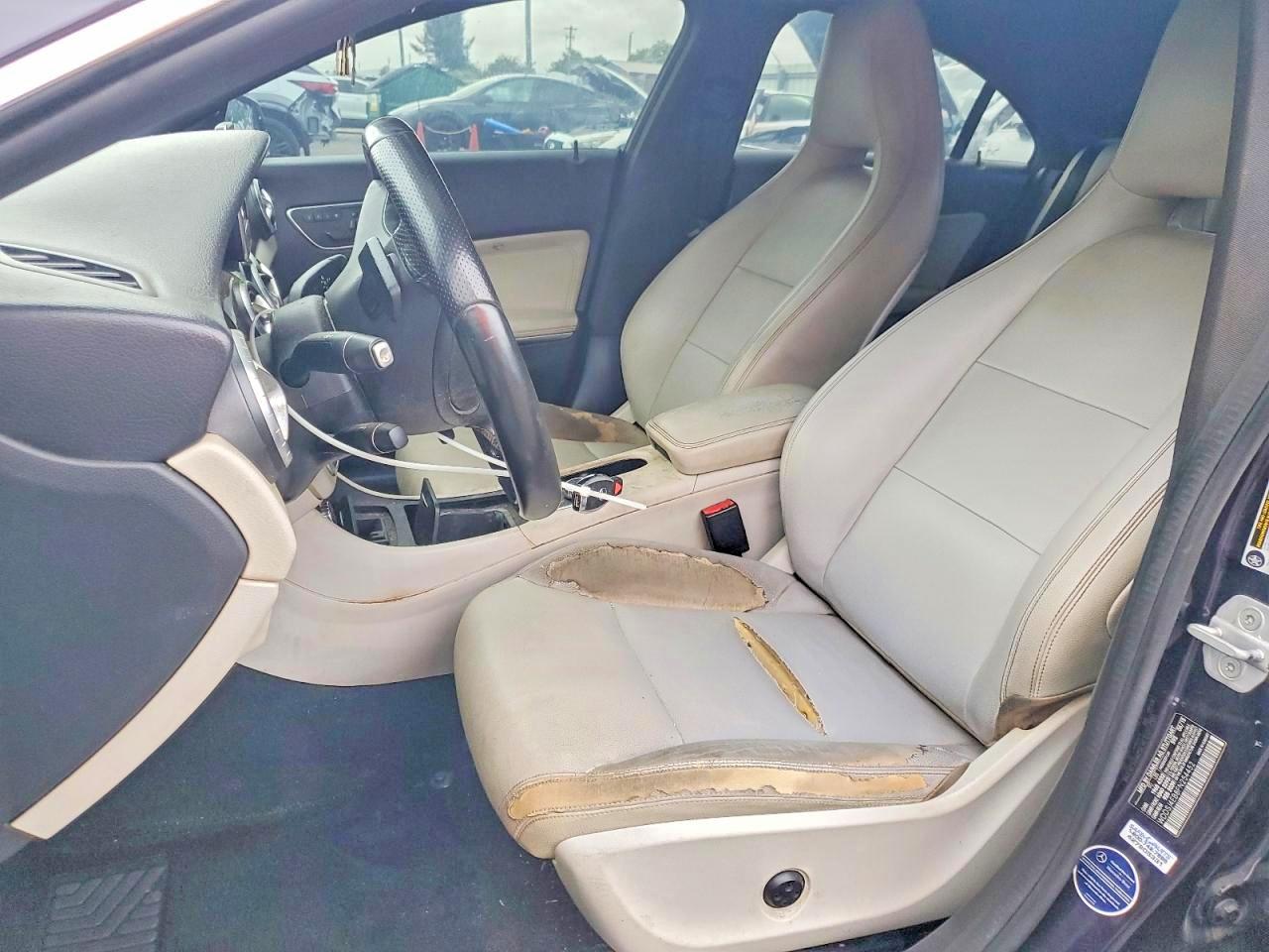 2015 Mercedes-benz Cla 250 Purple vin: WDDSJ4EB8FN254452