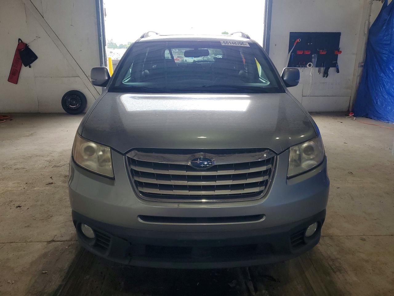 2011 Subaru Tribeca Limited Серебряный vin: 4S4WX9HD0B4403341