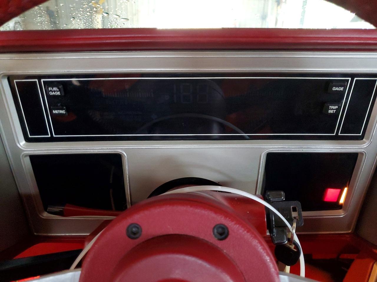 1986 Buick Somerset Custom Red vin: 1G4NJ27L0GM144242