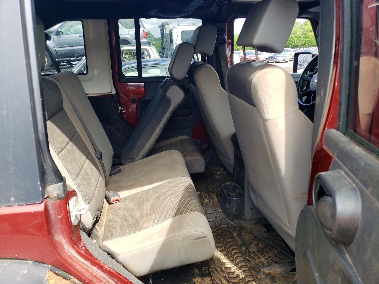 2007 Jeep Wrangler X Burgundy vin: 1J4GA391X7L151908