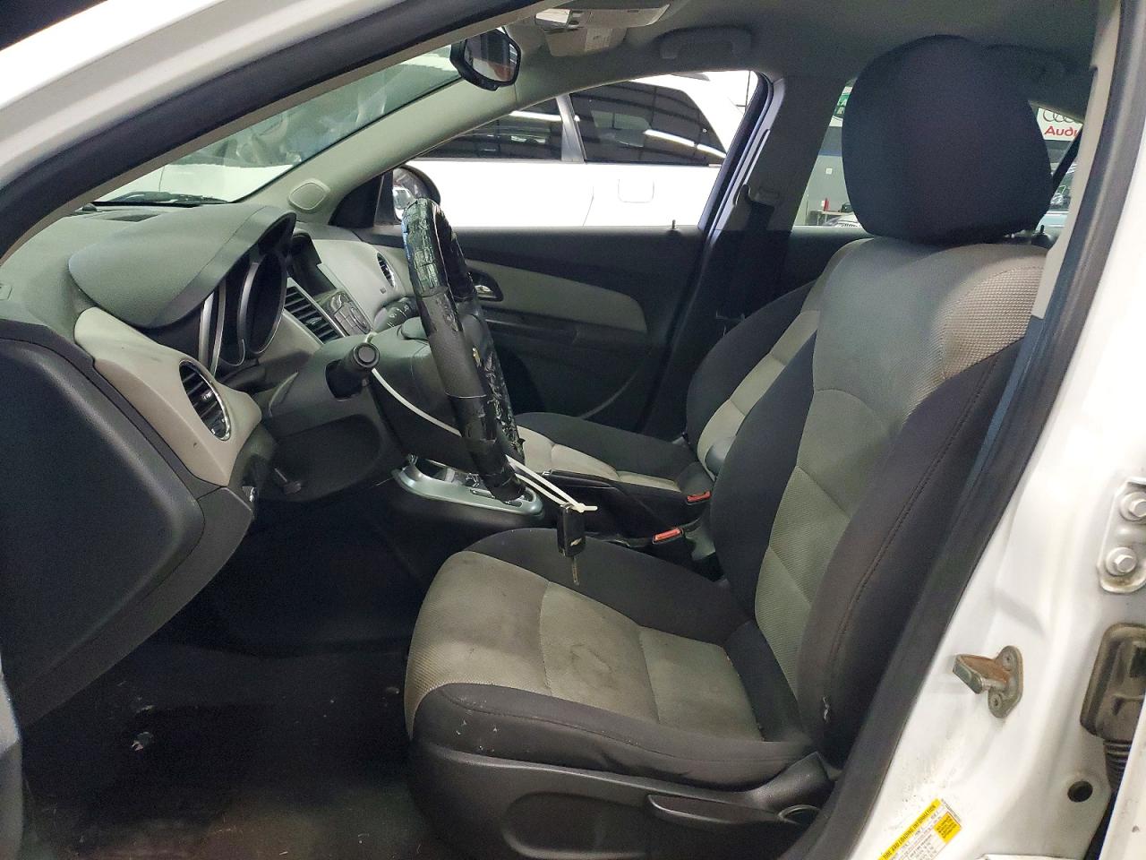 2012 Chevrolet Cruze Ls Белый vin: 1G1PC5SH8C7383163