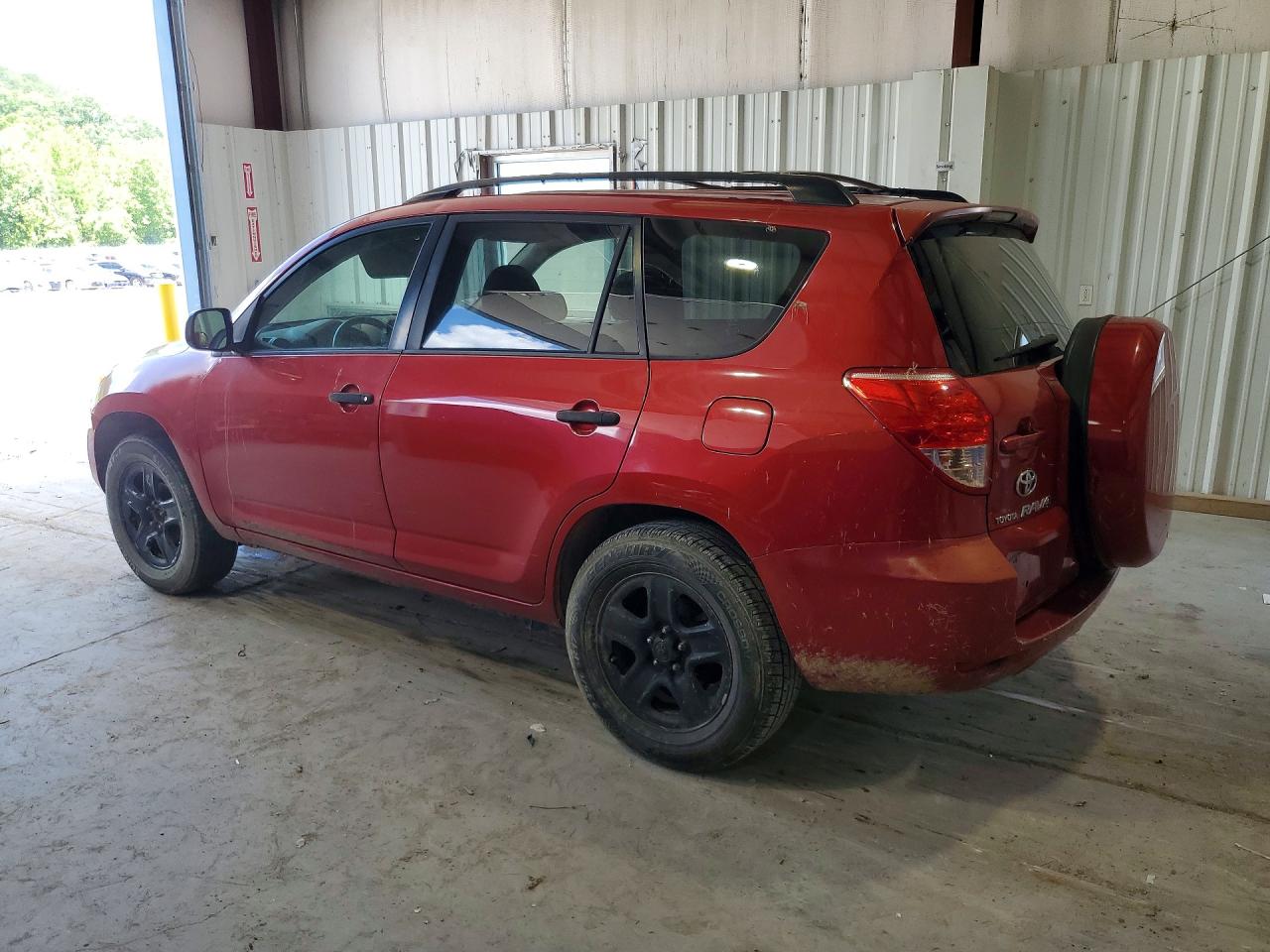 2008 Toyota Rav4 Base Red vin: JTMBD33V486063388