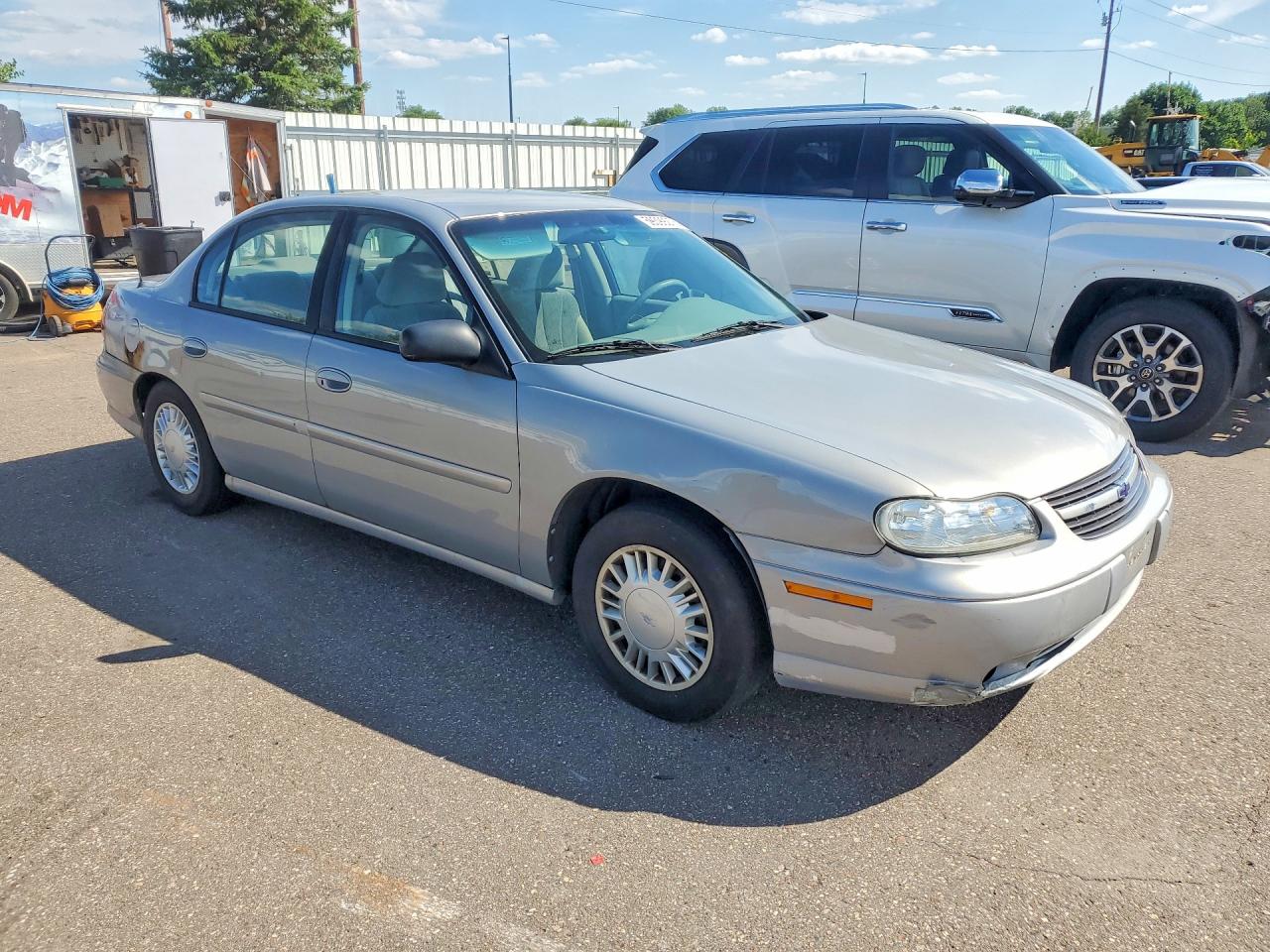 2000 Chevrolet Malibu Silver vin: 1G1ND52J9Y6150557