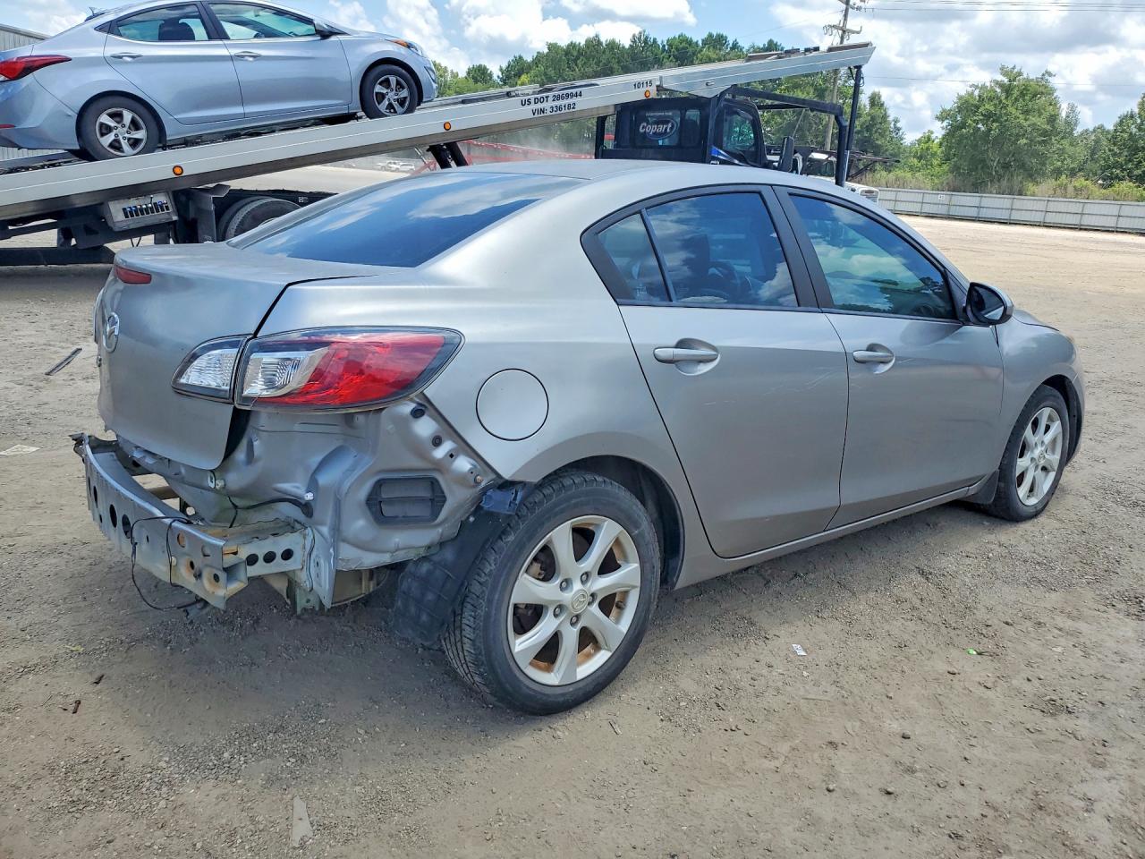 2011 Mazda 3 I Silver vin: JM1BL1VF6B1358168