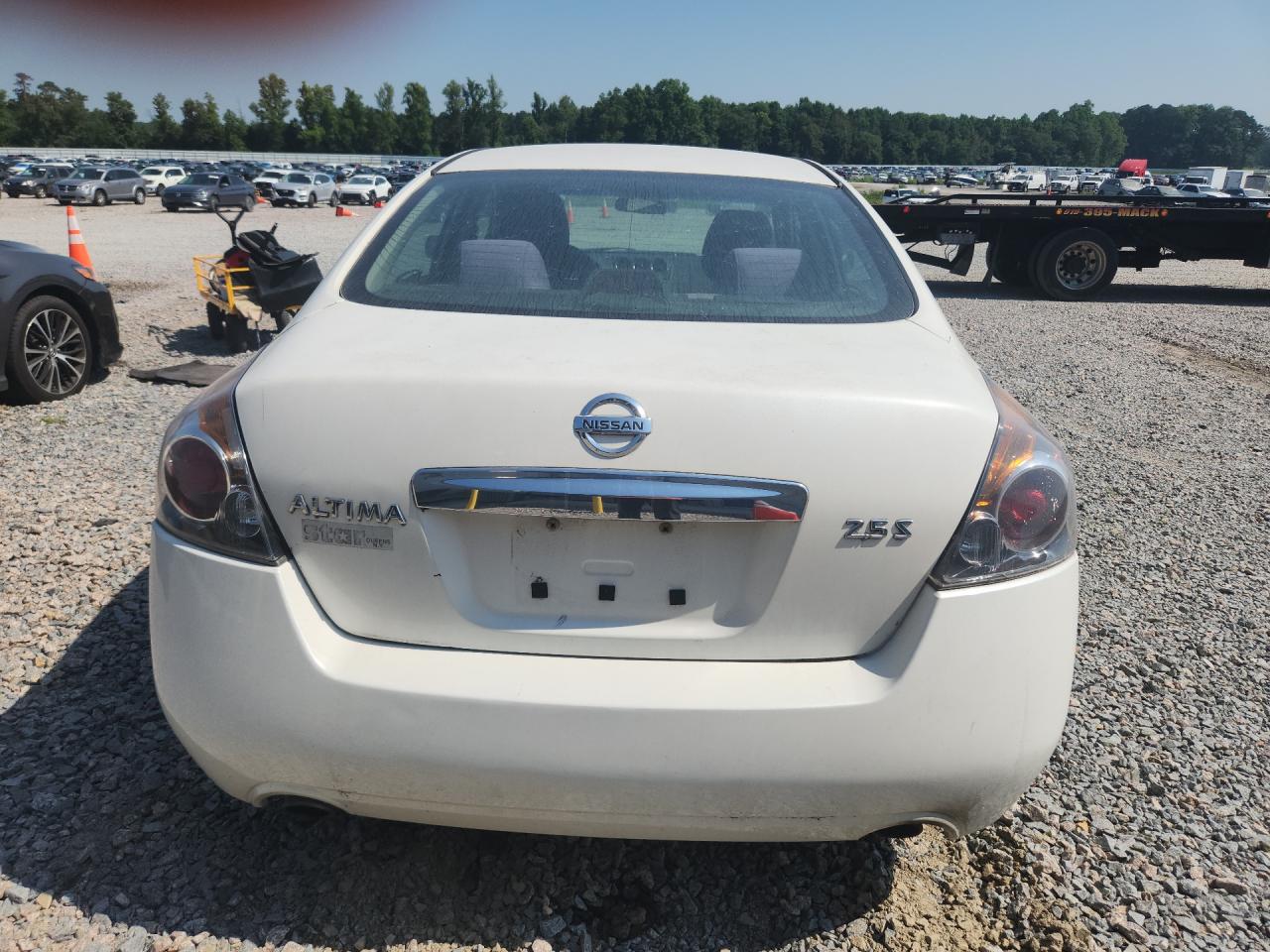 2011 Nissan Altima 2.5 White vin: 1N4AL2AP0BN499915