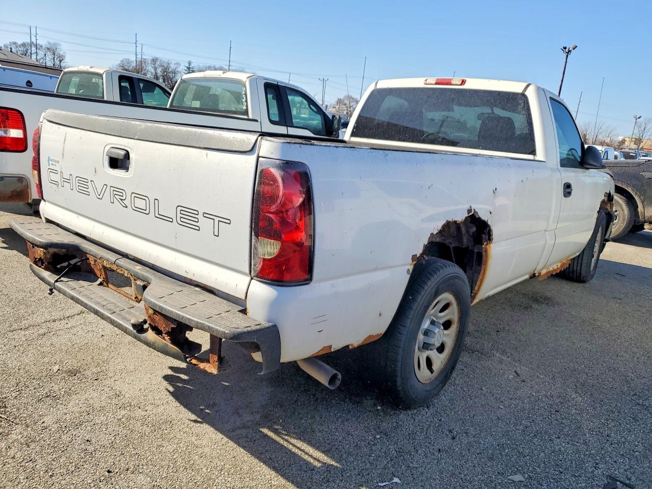 2006 Chevrolet Silverado C1500 White vin: 3GCEC14X76G178437