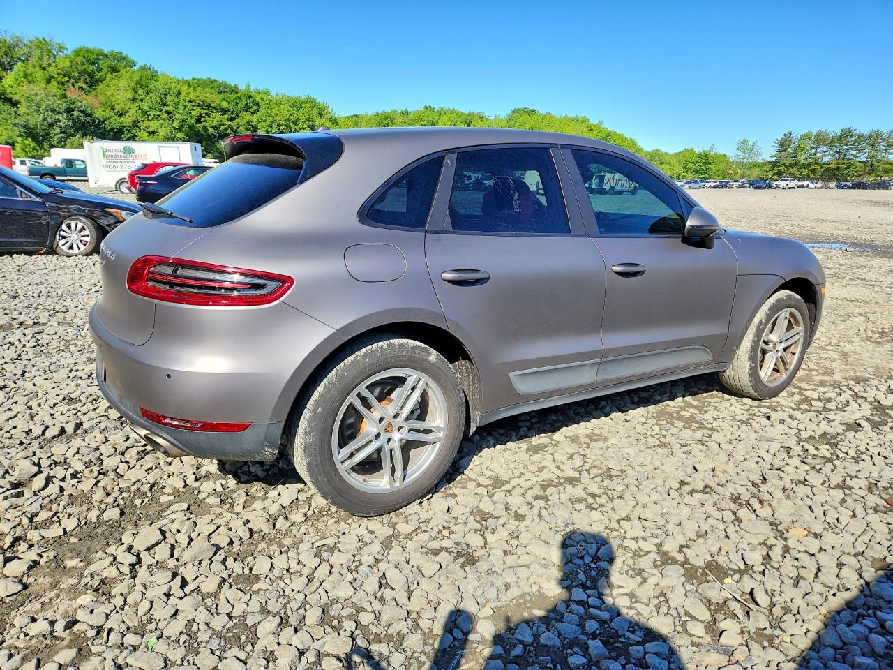 2015 Porsche Macan S Gray vin: WP1AB2A51FLB60141