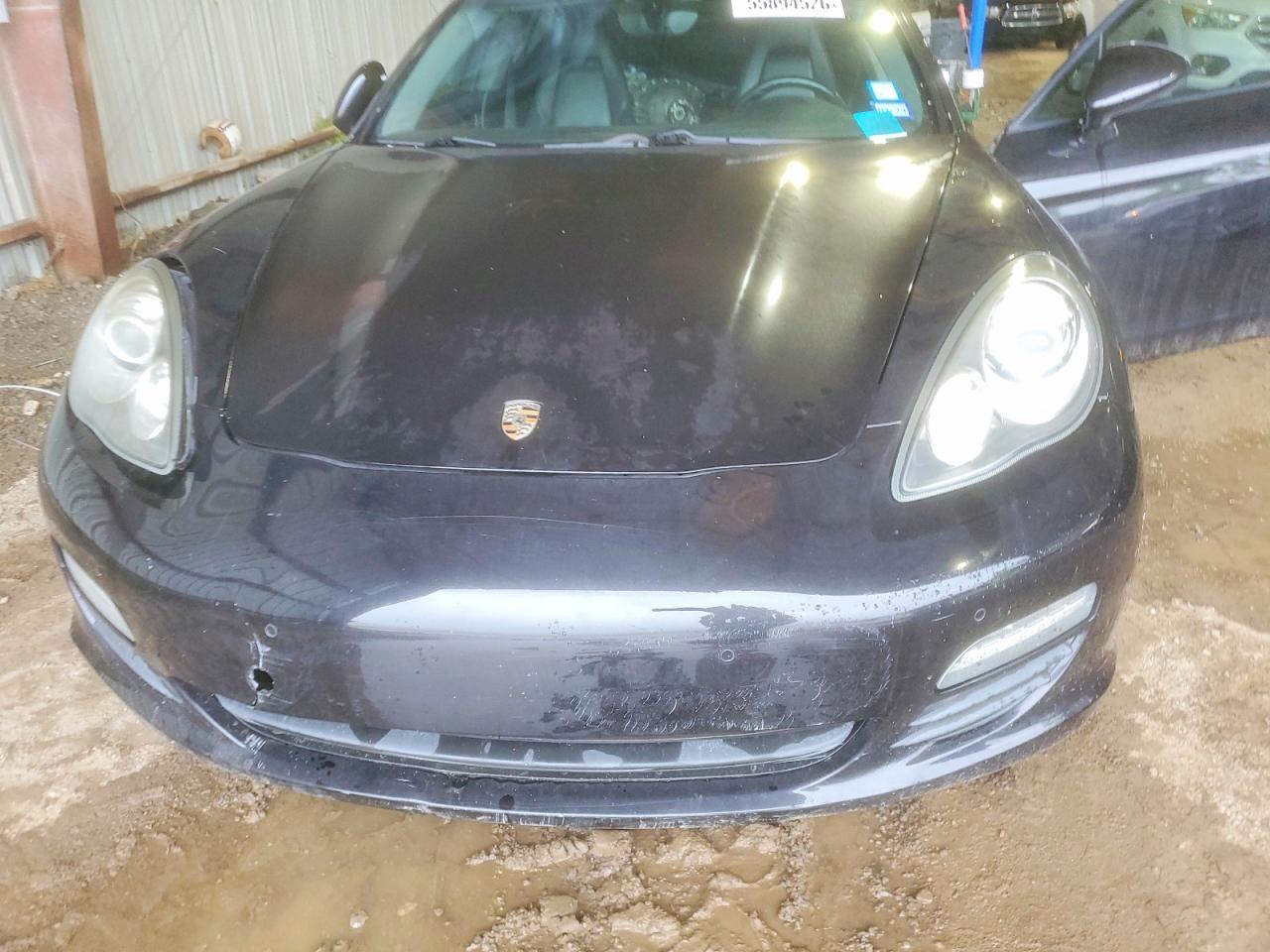 2011 Porsche Panamera 2 Black vin: WP0AA2A71BL011244