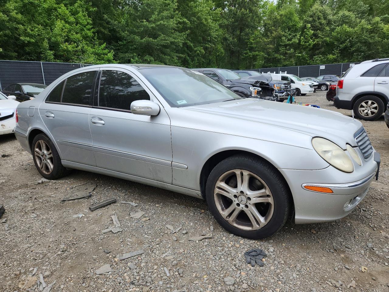 2005 Mercedes-benz E 500 Silver vin: WDBUF70J95A641696