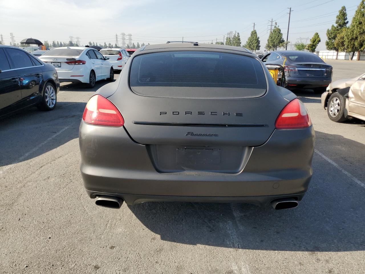 2011 Porsche Panamera 2 Black vin: WP0AA2A79BL011833