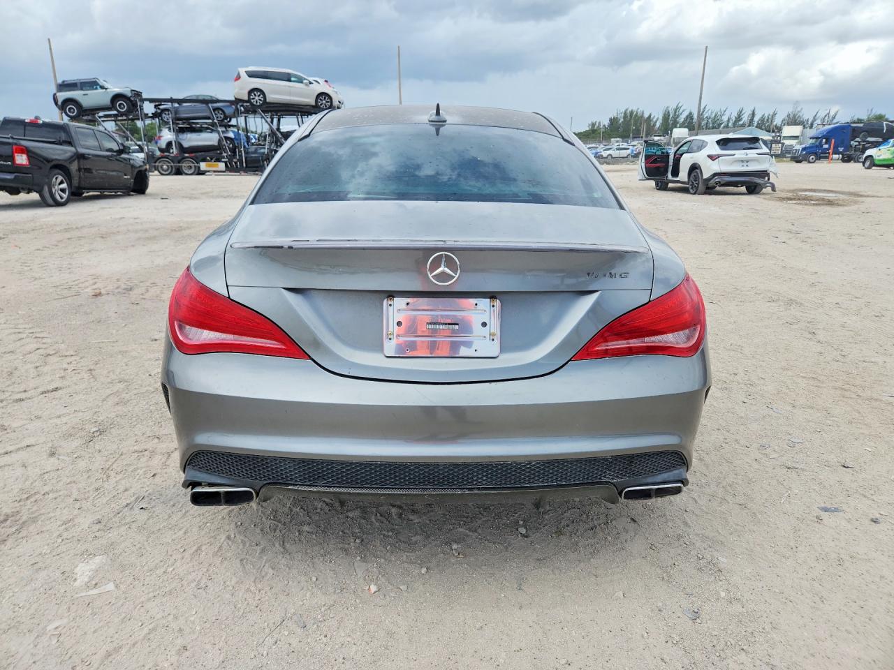 2014 Mercedes-benz Cla 45 Amg Gray vin: WDDSJ5CB1EN086676