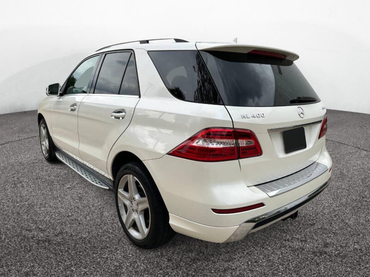 2015 Mercedes-benz Ml 400 4matic Белый vin: 4JGDA5GB3FA478XXX