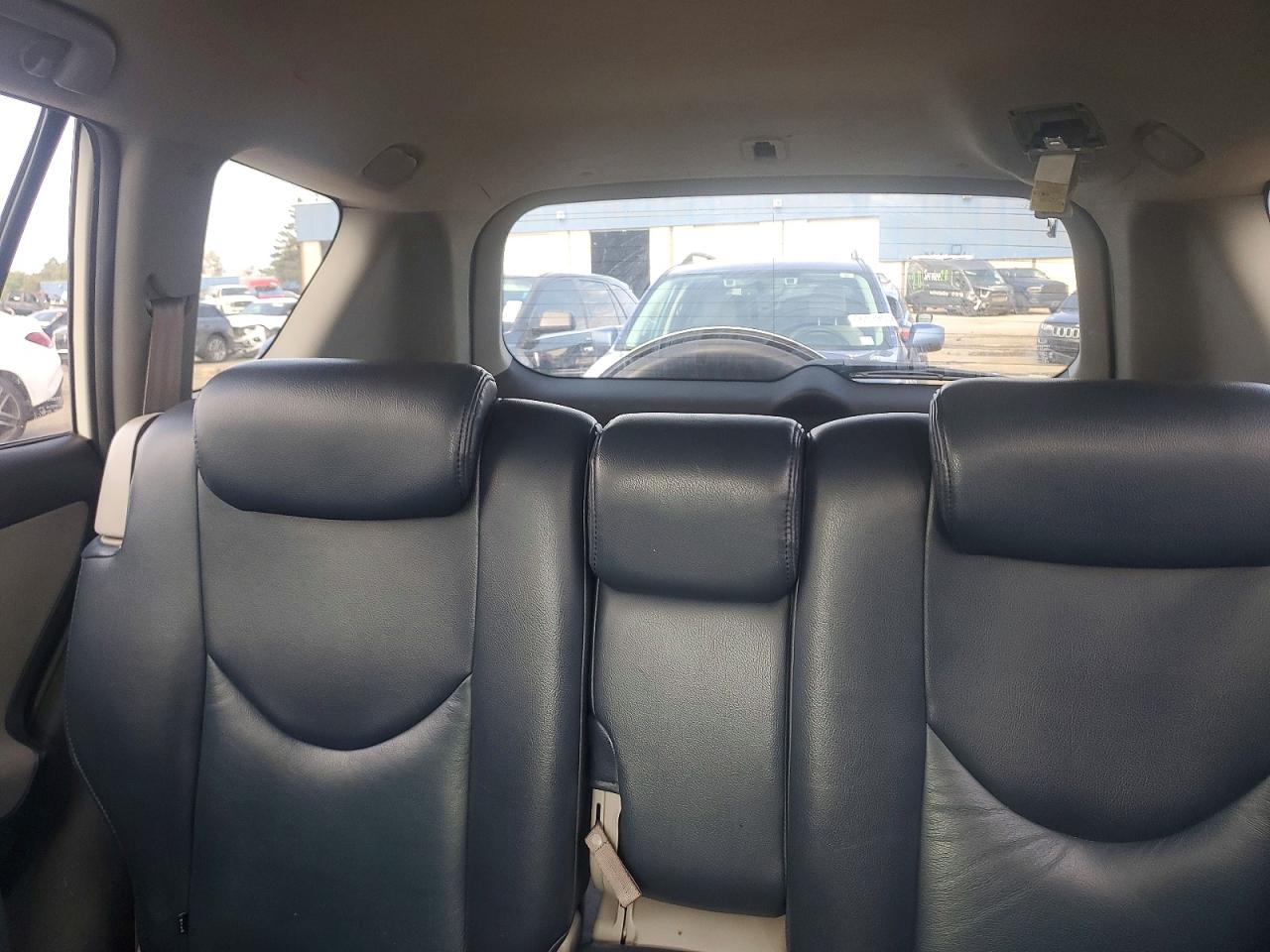 2008 Toyota Rav4 Limited Белый vin: JTMBD31V385201737