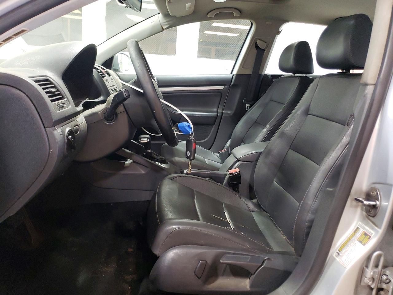 2008 Volkswagen Jetta Wolfsburg Silver vin: 3VWRJ71K68M119836