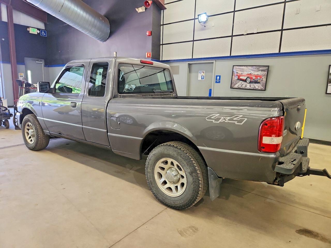 2010 Ford Ranger Super Cab Gray vin: 1FTLR4FE0APA52279