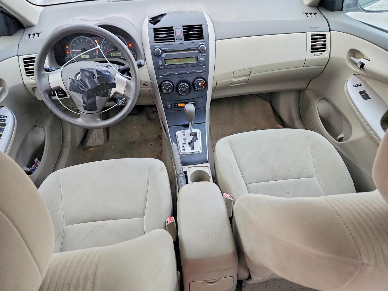 2010 Toyota Corolla Le White vin: 1NXBU4EEXAZ233396