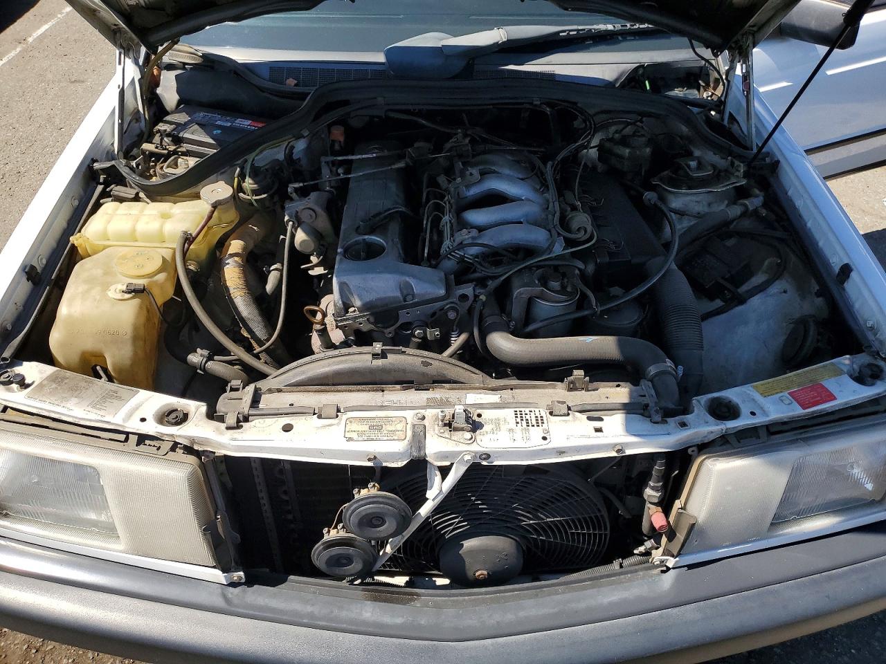 1988 Mercedes-benz 190 D 2.5 White vin: WDBDB26D4JF455030