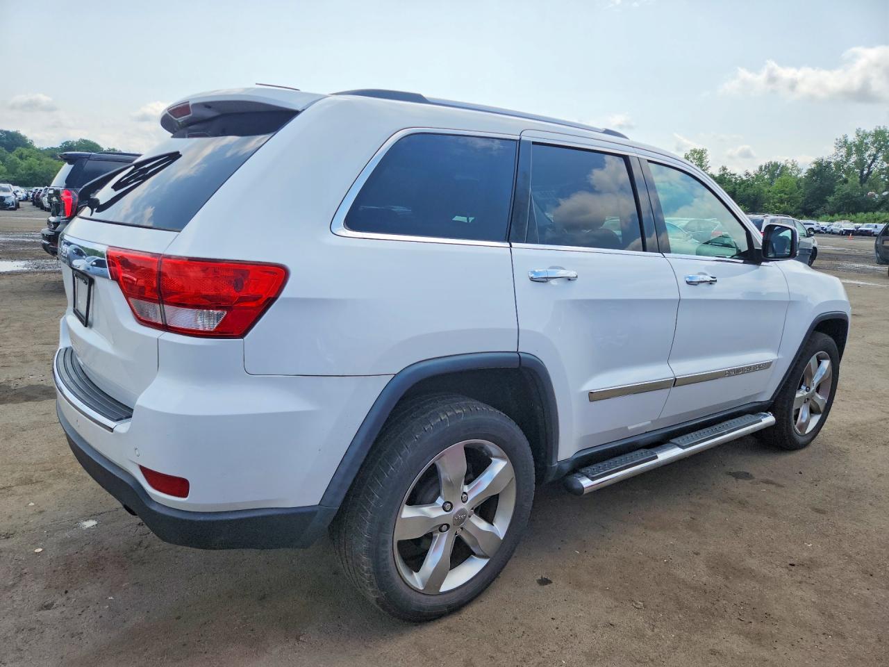 2013 Jeep Grand Cherokee Limited White vin: 1C4RJFBG9DC524527